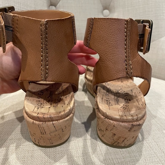 Kork-Ease Tan Leather Wedges - Picture 3 of 4